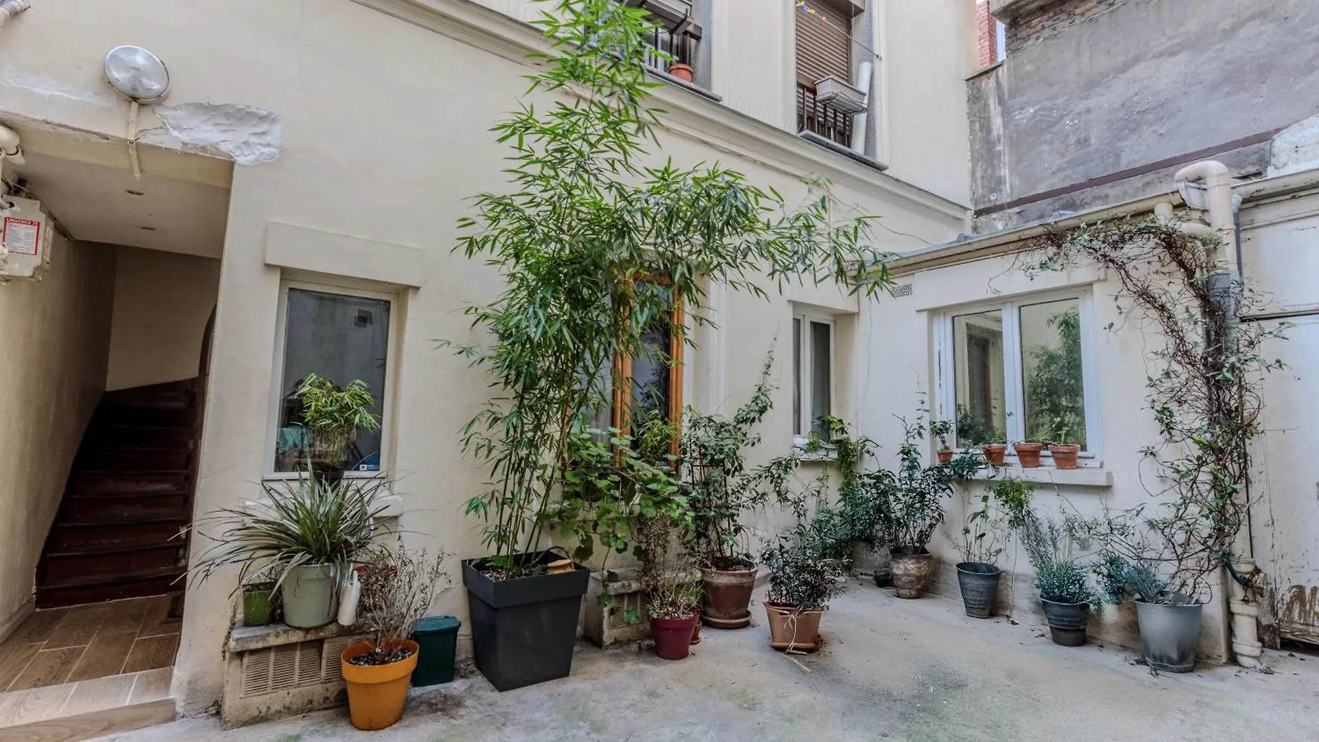 Apartment Orteaux - Cosy Studio Proche Pere Lachaise Paris France